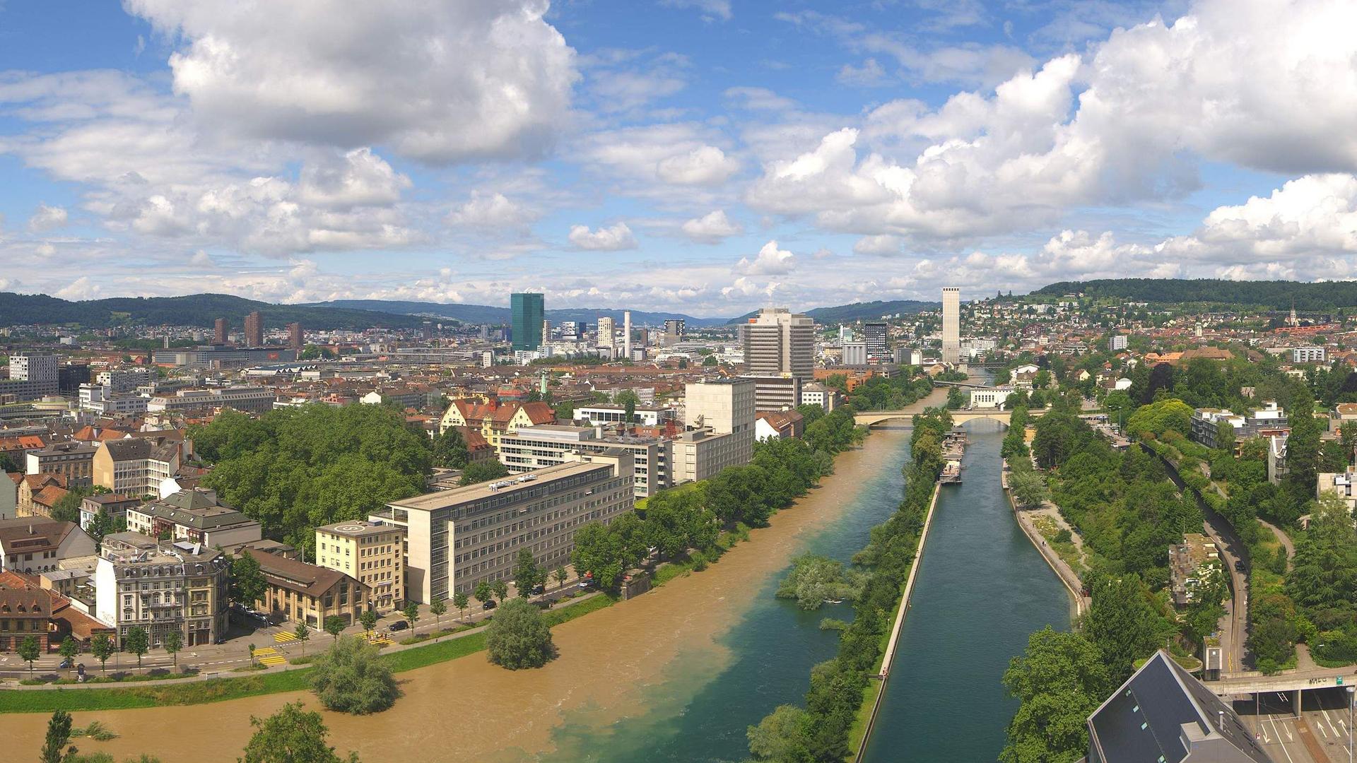 Überflutete Limmat in Zürich 11.7.21